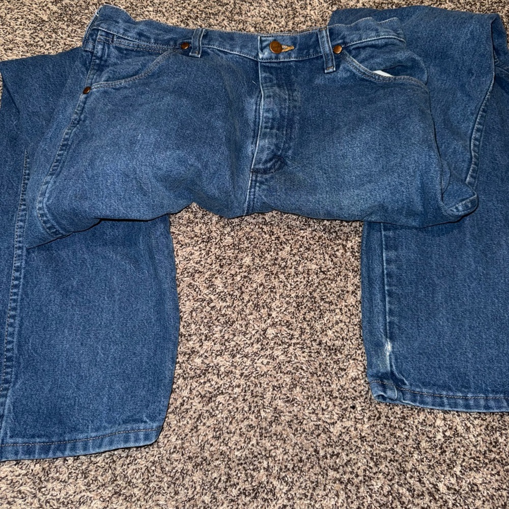 Men’s Wrangler Jeans